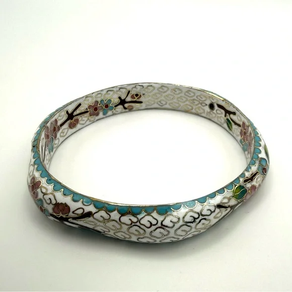 Title - Picture 2 of 10